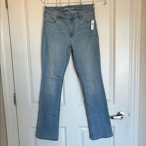Old Navy Mid-Rise Wow Bootcut Jeans